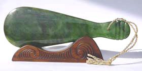 New Zealand souvenirs, jewelry, arts and crafts new zealand gifts, nz clothing, marine health products, art & crafts, maori art and NZ souvenirs.Large greenstone mere.